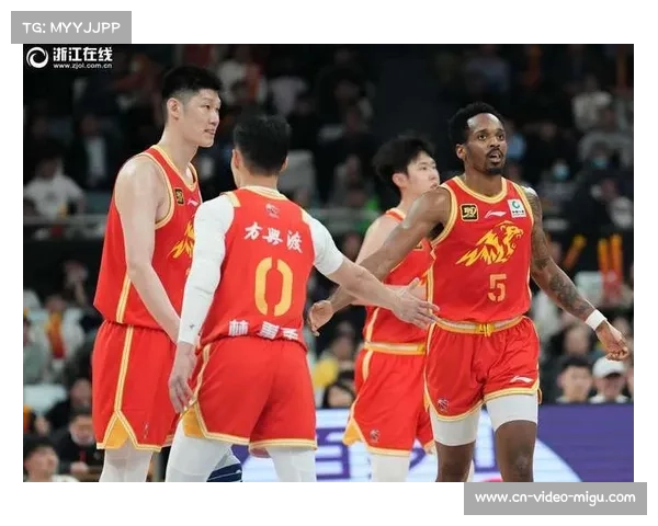 俱乐部杯：浙江广厦逆转天津豪取两连胜，新援塔克表现高效